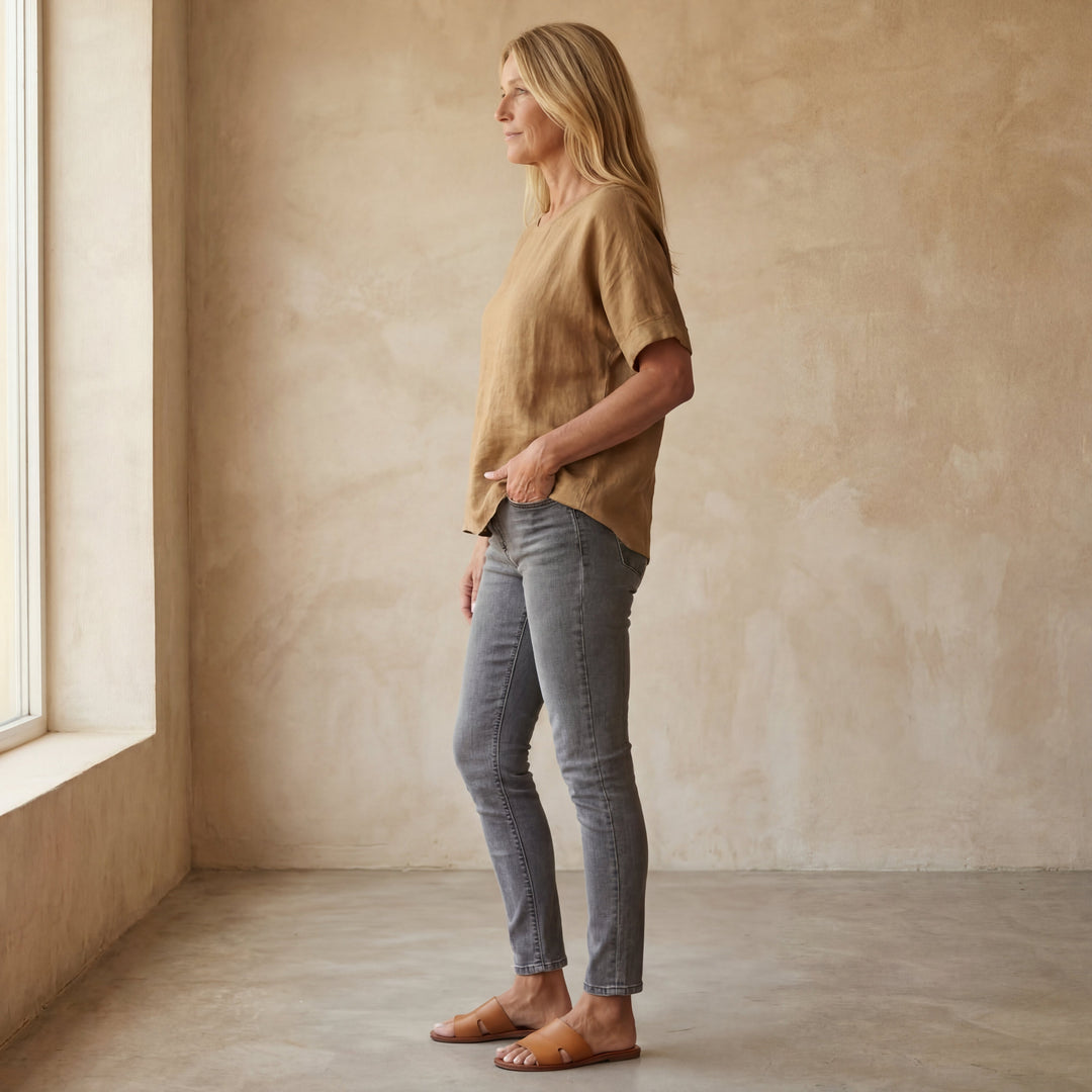 BAUA - Round Neck Cotton And Linen T-Shirt