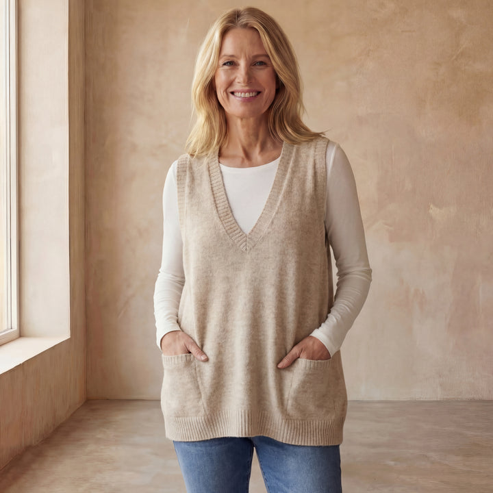 AROLA - Cozy Knit Vest