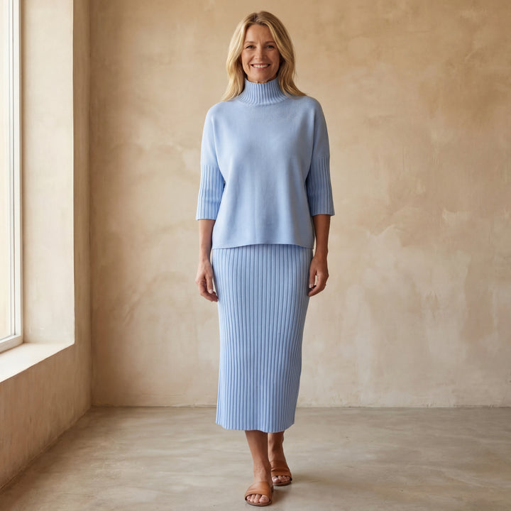 DEBARA - KNITTED SET WITH RIBBED SKIRT