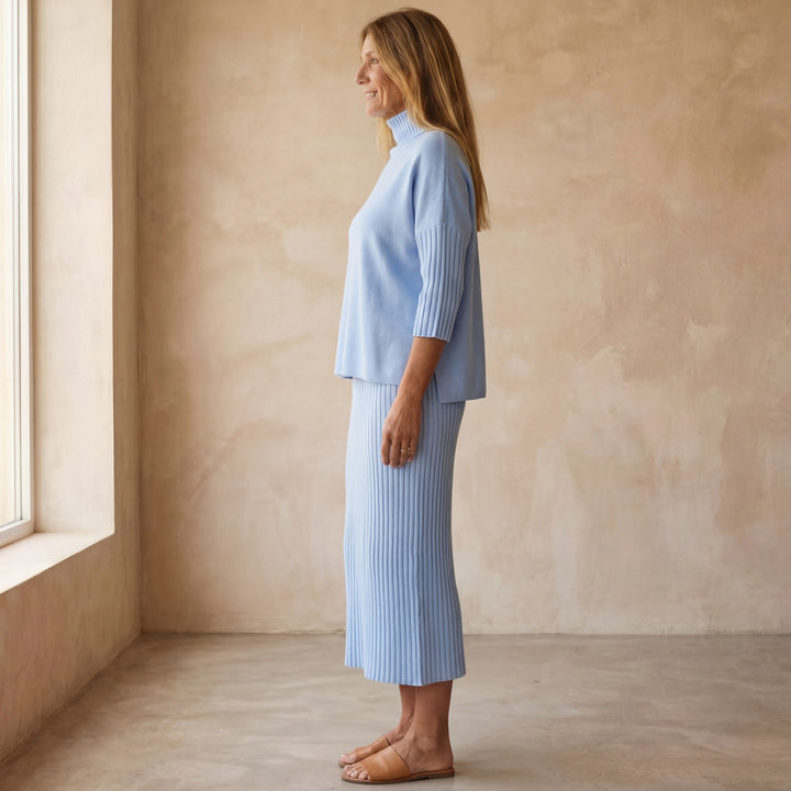 DEBARA - KNITTED SET WITH RIBBED SKIRT