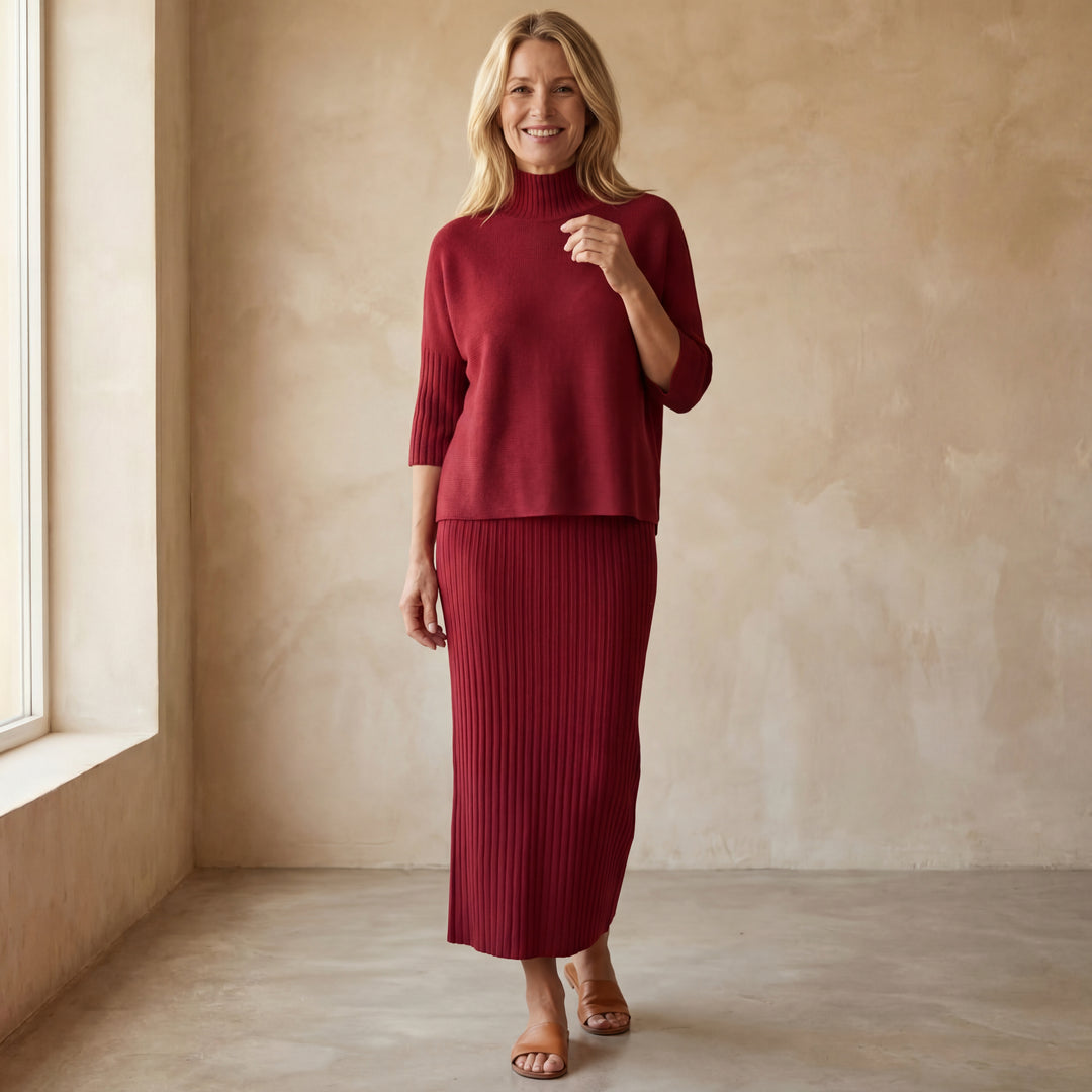 DEBARA - KNITTED SET WITH RIBBED SKIRT