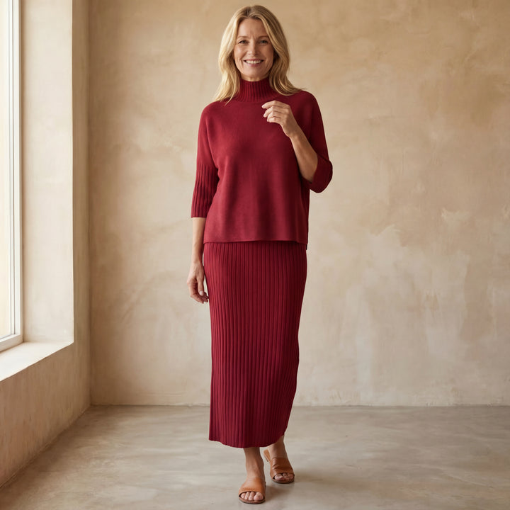 DEBARA - KNITTED SET WITH RIBBED SKIRT
