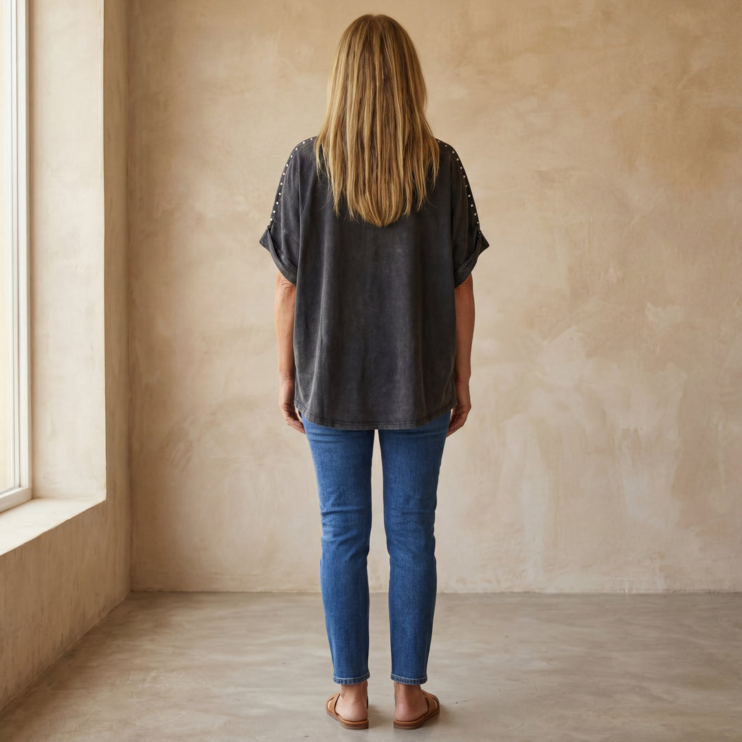 BELLA - STUDDED OVERSIZED TEE