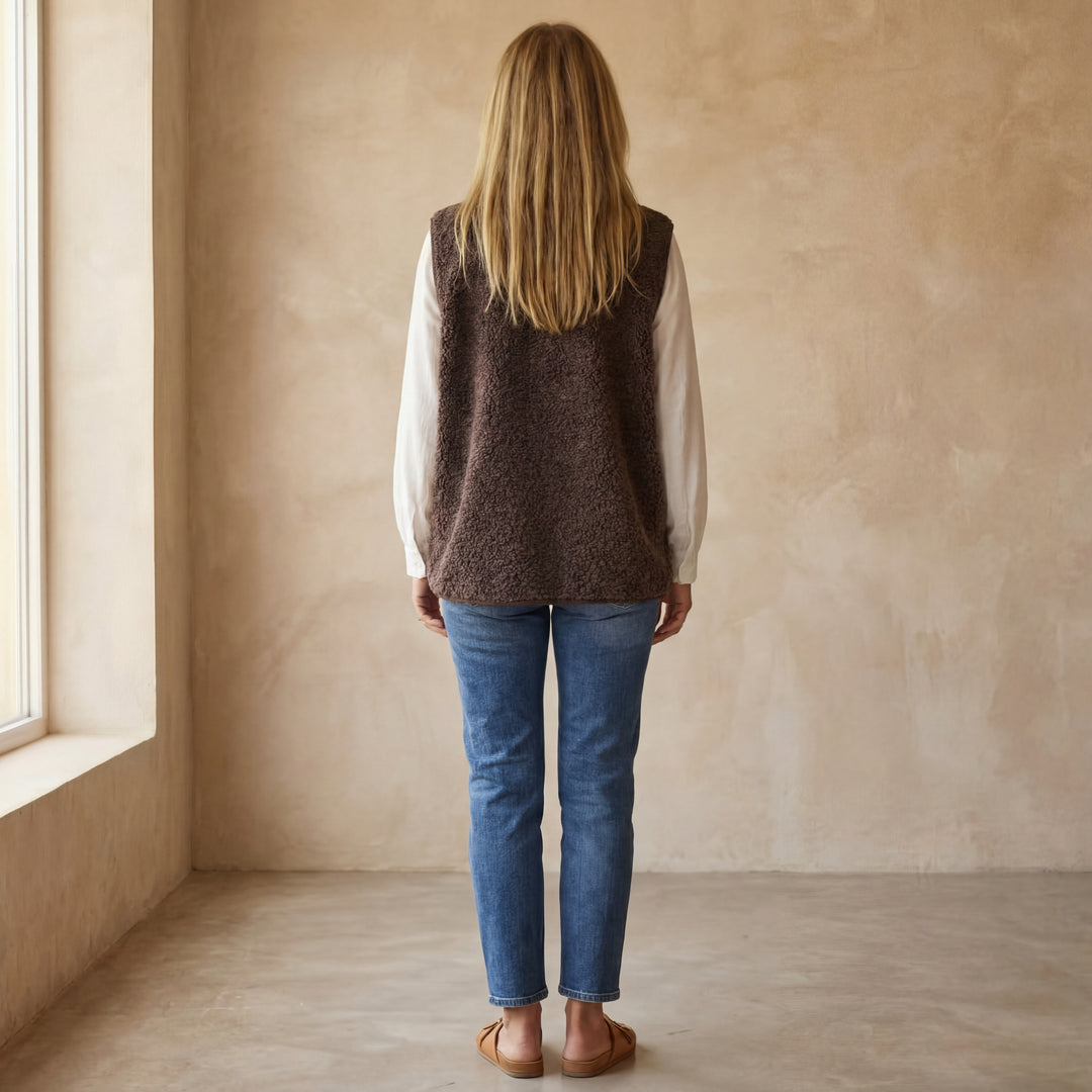 DANELA - Vest in soft wool