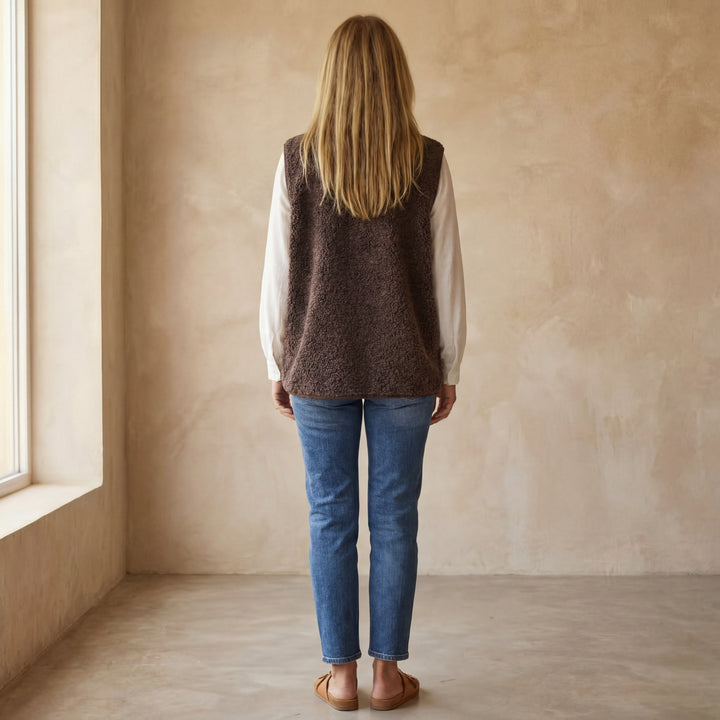 DANELA - Vest in soft wool