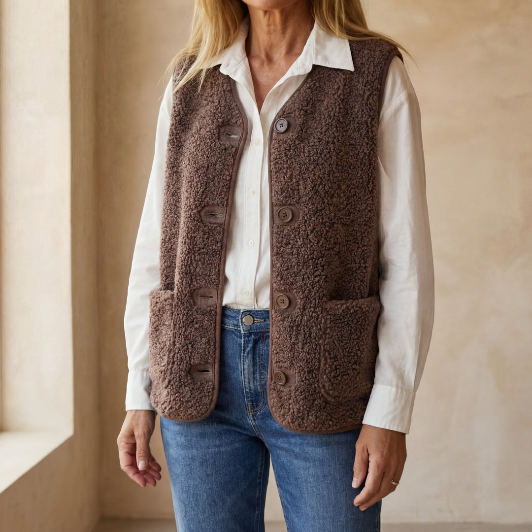 DANELA - Vest in soft wool